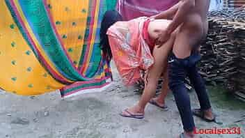 Indian Saree Bhabi outdoor fuck video