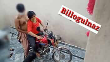 Desi indian step sister sex with her stepbrother on bike video