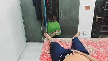 Flashing Dick On Indian Maid video