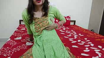 Saarabhabhi First step brother step-sister sex in clear Hindi audio se itna chudi ki chut ka paani nikal gya in Hd video